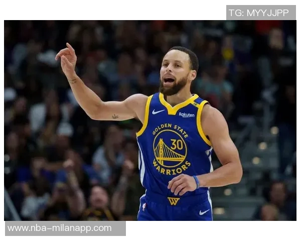 本赛季三分球表现出色的球员名单库里与克尼佩尔领衔80记以上命中率超40