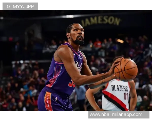 追梦格林勇士生涯前场篮板突破1000成队史第九人荣耀时刻 追梦格林勇士生涯前场篮板突破1000成队史第九人荣耀时刻